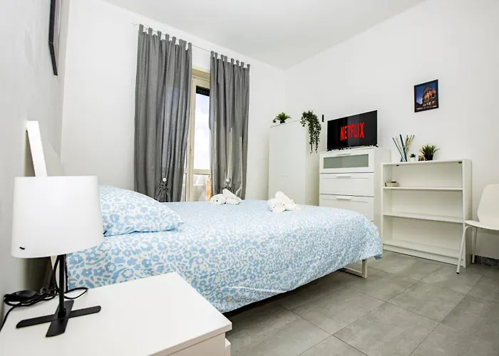 Aeterna - Metro A , 20 Min To The Center - Free Wi-fi Appartement